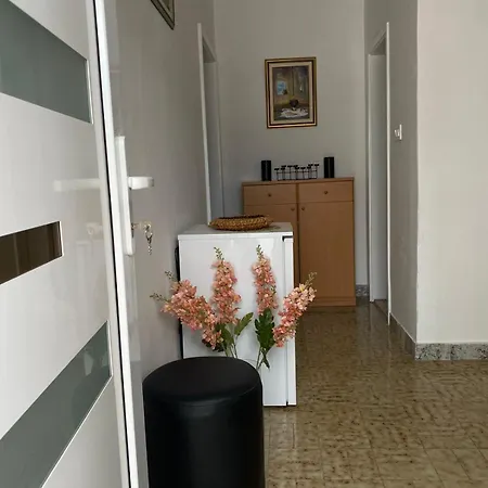 Roguljic Apartment *