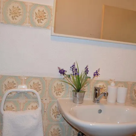 Roguljic Apartment *